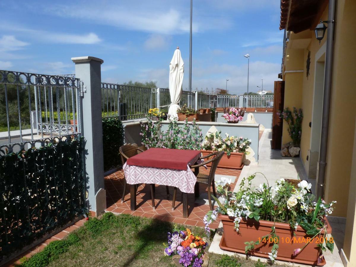 Emozioni D'Estate Bed & Breakfast Pula Exterior photo
